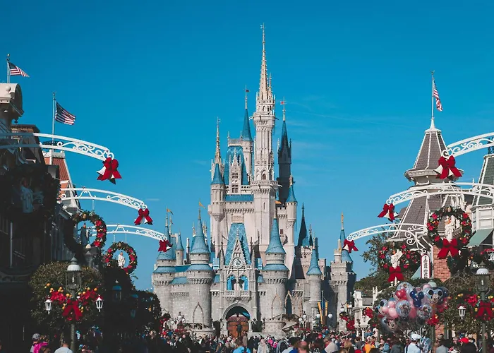 5 Mins To Train Station - Free Parking - Disneyland - Escapade Perchee